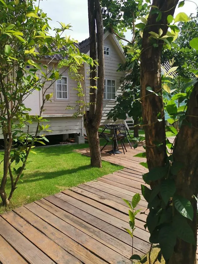 V Resort Cambodia Sihanoukville 0*,