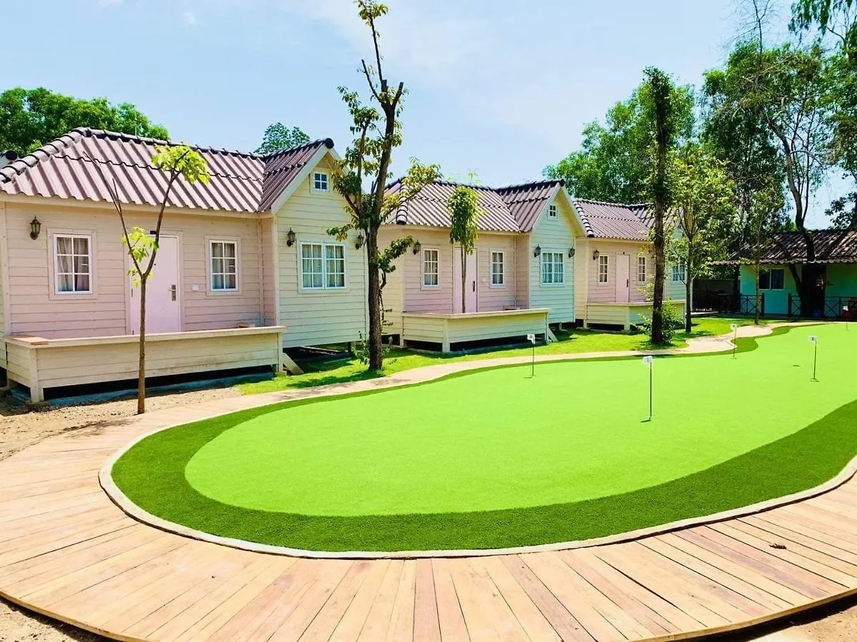 V Resort Cambodia Sihanoukville Kambodža